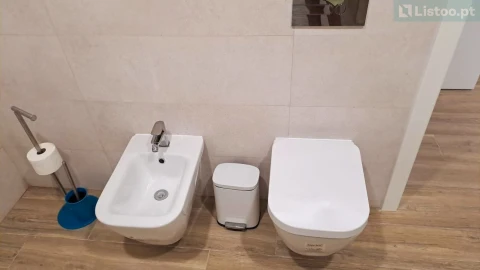 Moradia T3 para Venda em Quelfes