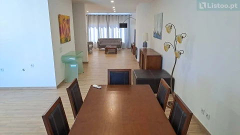 Moradia T3 para Venda em Quelfes