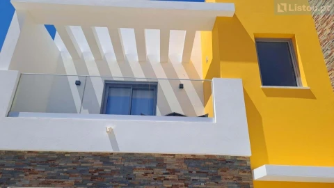 Moradia T3 para Venda em Quelfes