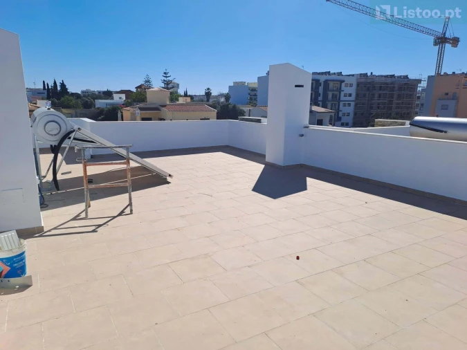 Moradia T3 para Venda em Quelfes Foto 18