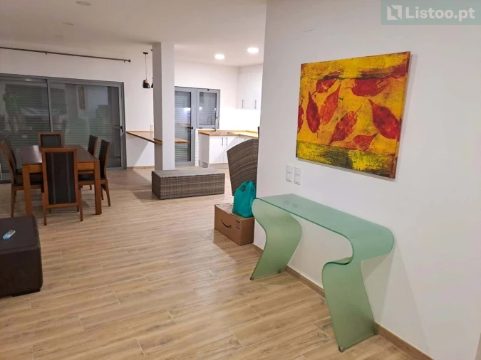 Moradia T3 para Venda em Quelfes Foto 32