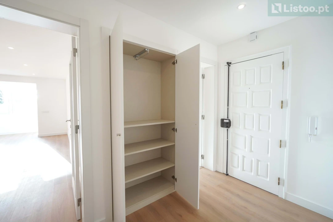 Apartamento T2 para Venda em Cascais e Estoril Foto 16