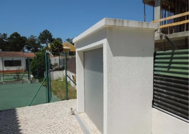 Moradia T11 para Venda em Seixal