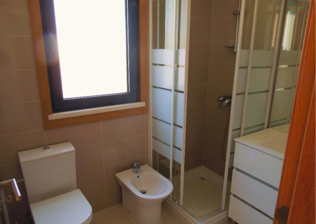 Moradia T11 para Venda em Seixal Foto 13