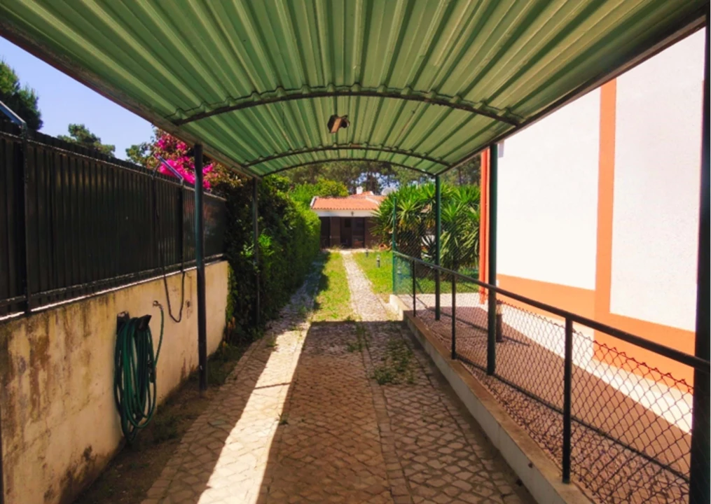 Moradia T11 para Venda em Seixal Foto 41