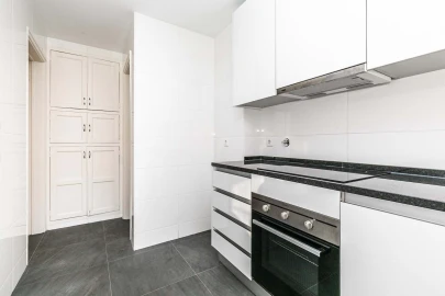 Apartamento T3 para Venda em Campo de Ourique