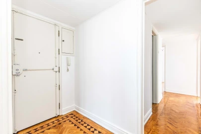 Apartamento T3 para Venda em Campo de Ourique