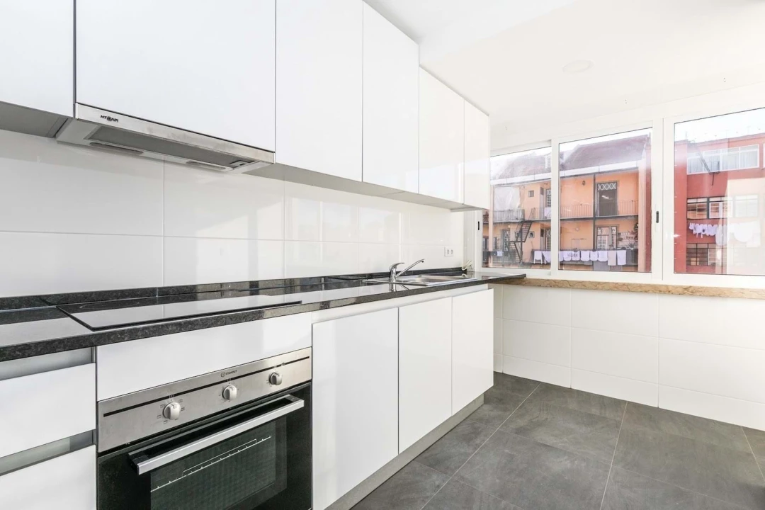 Apartamento T3 para Venda em Campo de Ourique Foto 19