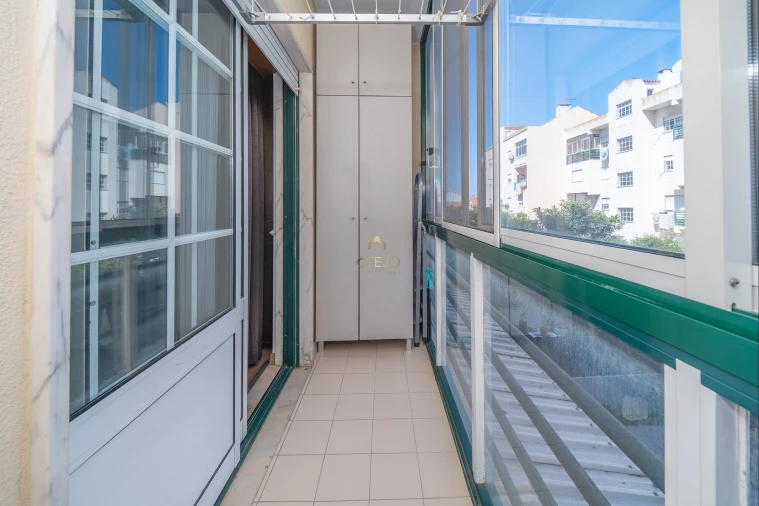 Apartamento T2 para Venda em Quinta do Conde Foto 15