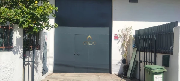 Negócio para Trespasse em Santa Iria de Azoia, São João da Talha e Bobadela