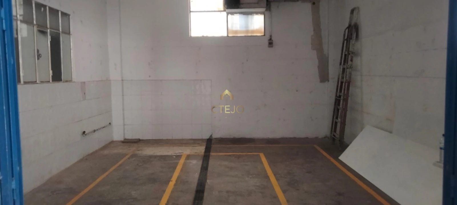 Negócio para Trespasse em Santa Iria de Azoia, São João da Talha e Bobadela Foto 11