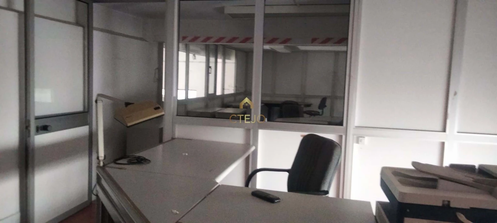 Negócio para Trespasse em Santa Iria de Azoia, São João da Talha e Bobadela Foto 15