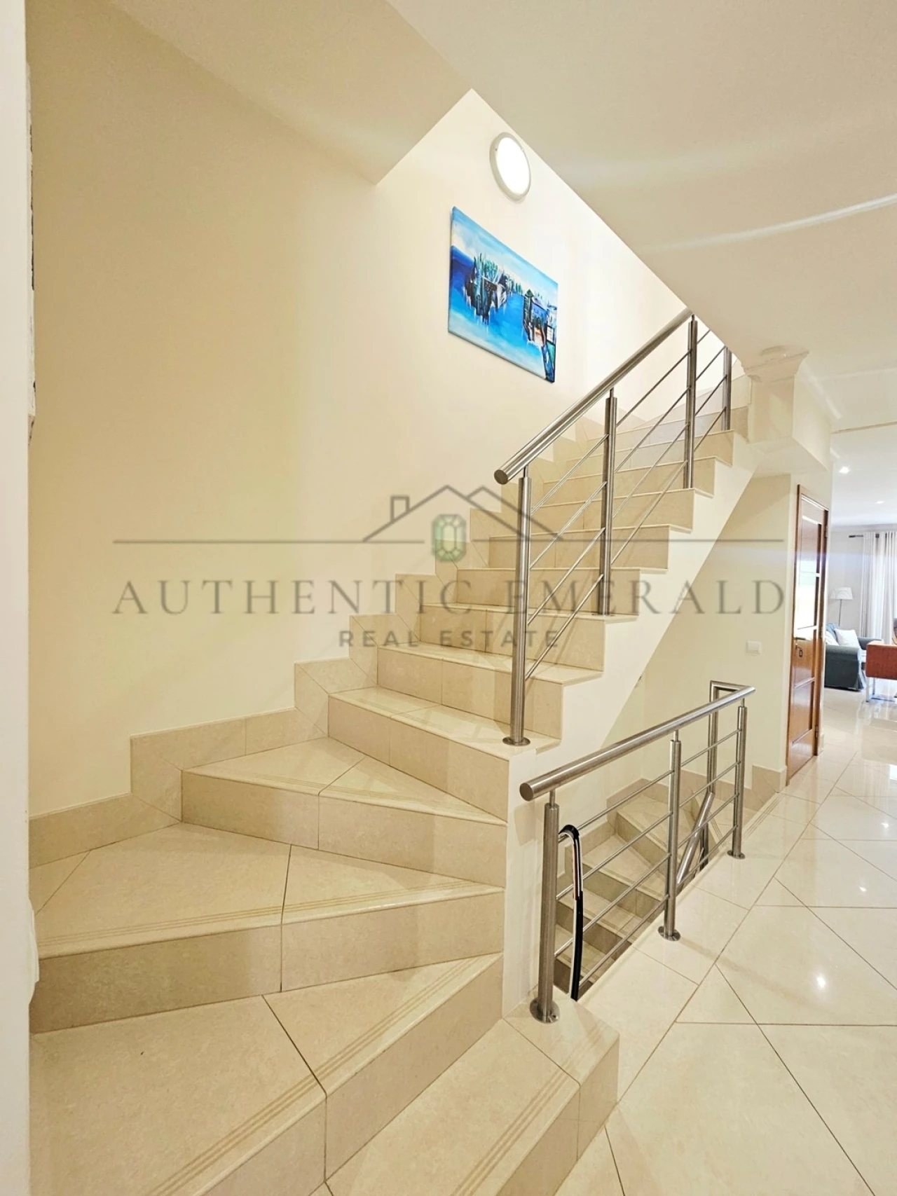 Moradia T4 para Venda em Quarteira Foto 8