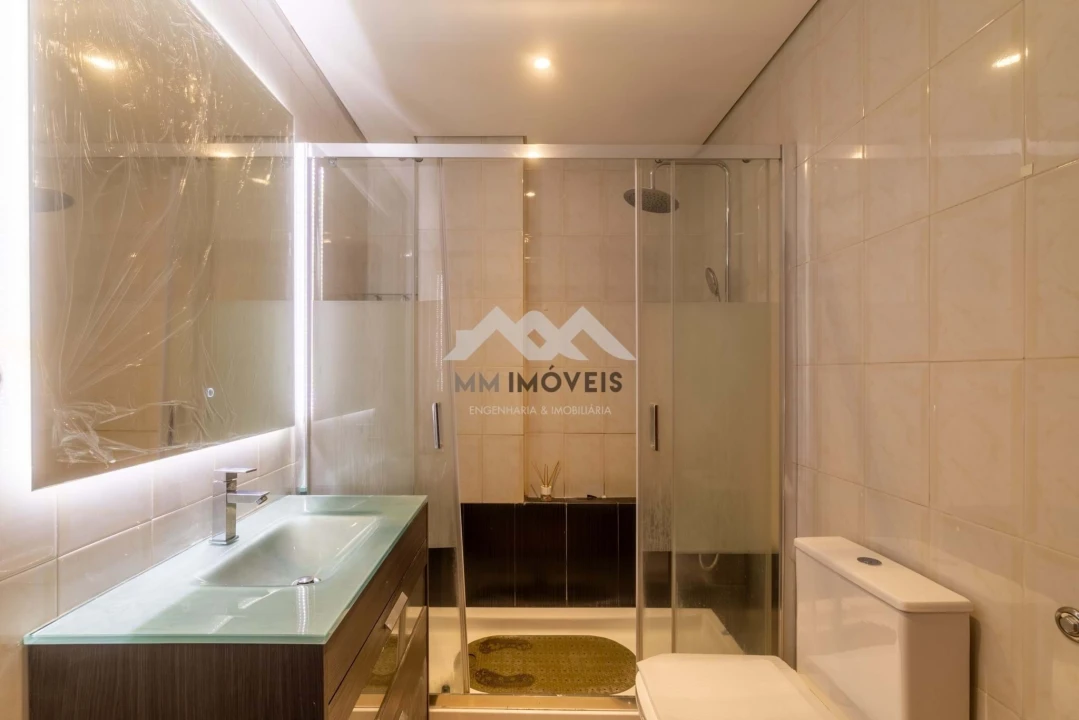 Apartamento T2 para Venda em Baguim do Monte (Rio Tinto) Foto 2