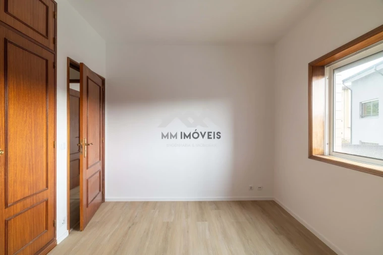 Apartamento T2 para Venda em Baguim do Monte (Rio Tinto) Foto 17