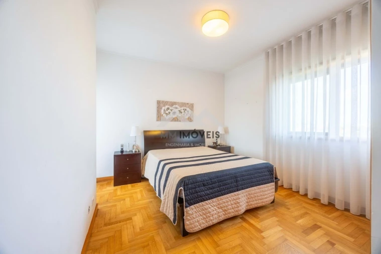 Apartamento T3 para Venda em Santa Marinha Foto 17