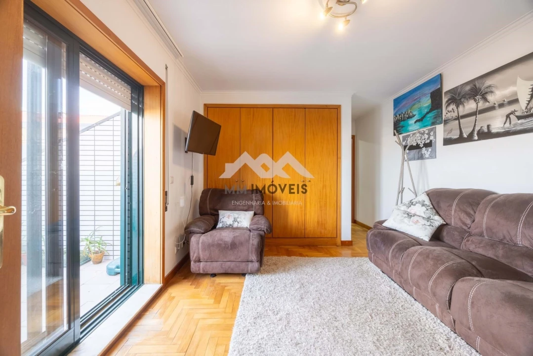 Apartamento T3 para Venda em Santa Marinha Foto 29