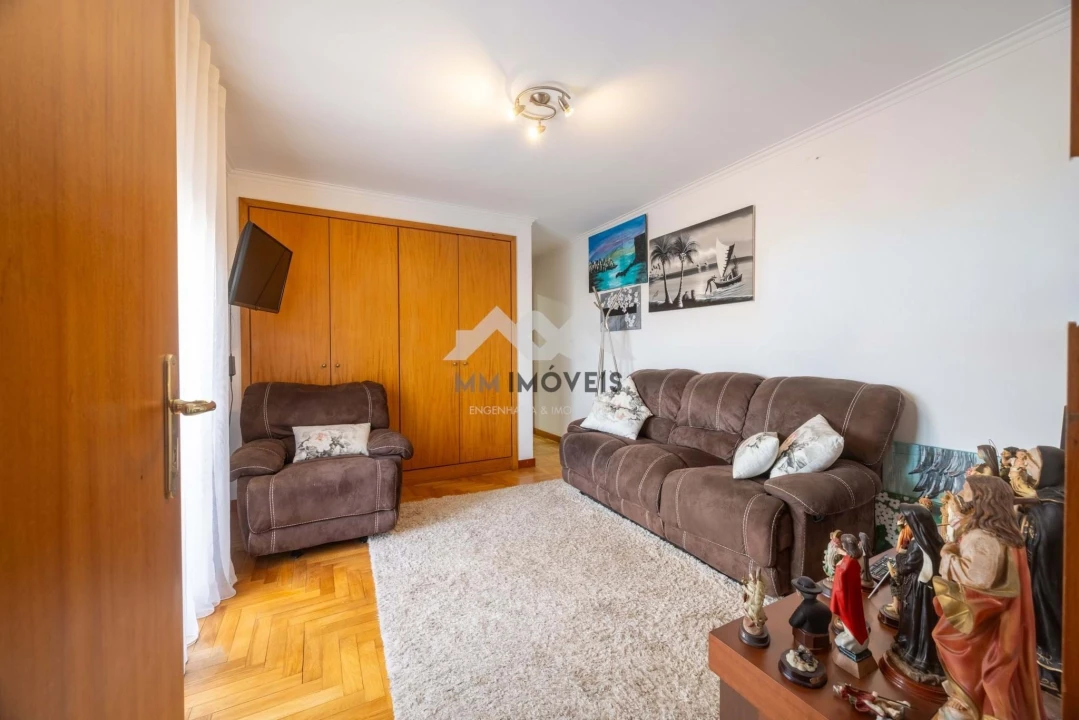 Apartamento T3 para Venda em Santa Marinha Foto 28