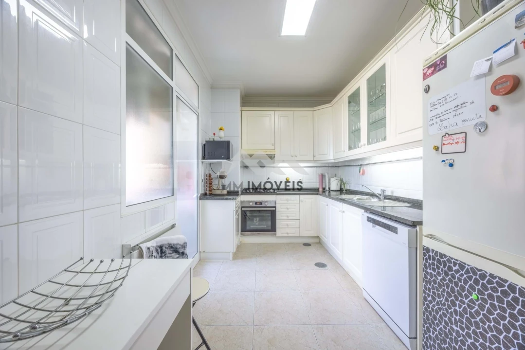 Apartamento T3 para Venda em Santa Marinha Foto 4