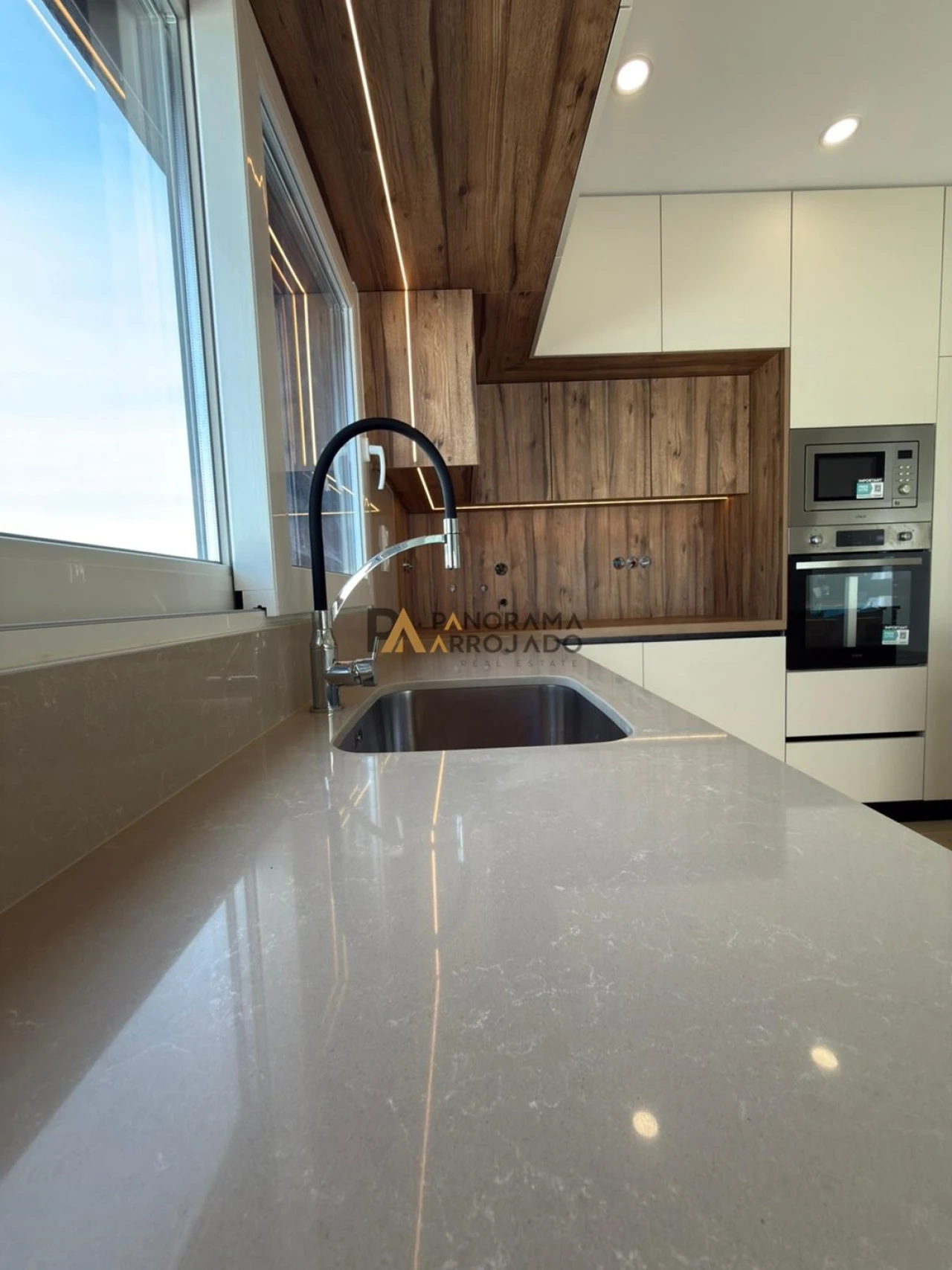 Moradia T4 para Venda em Quinta do Anjo Foto 7