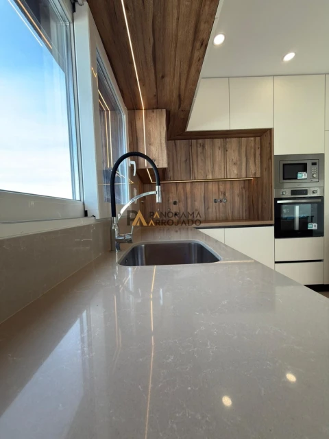 Moradia T4 para Venda em Quinta do Anjo