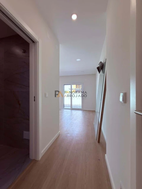 Moradia T4 para Venda em Quinta do Anjo