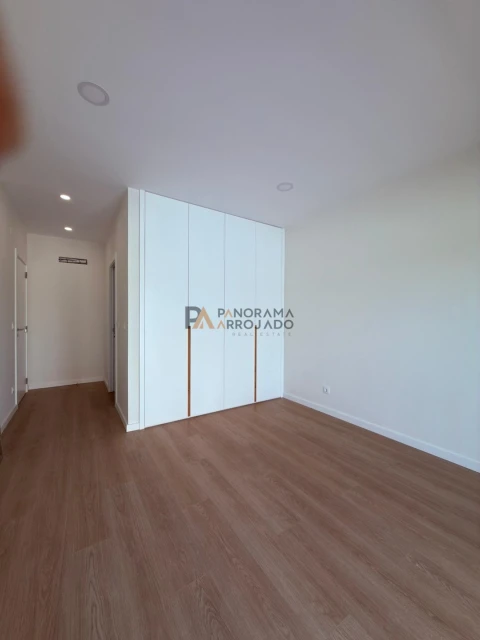 Moradia T4 para Venda em Quinta do Anjo