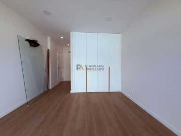 Moradia T4 para Venda em Quinta do Anjo