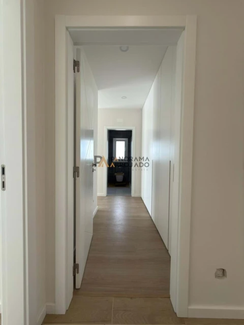 Moradia T4 para Venda em Quinta do Anjo