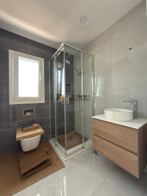 Moradia T4 para Venda em Quinta do Anjo