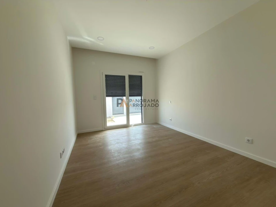 Moradia T4 para Venda em Quinta do Anjo Foto 37