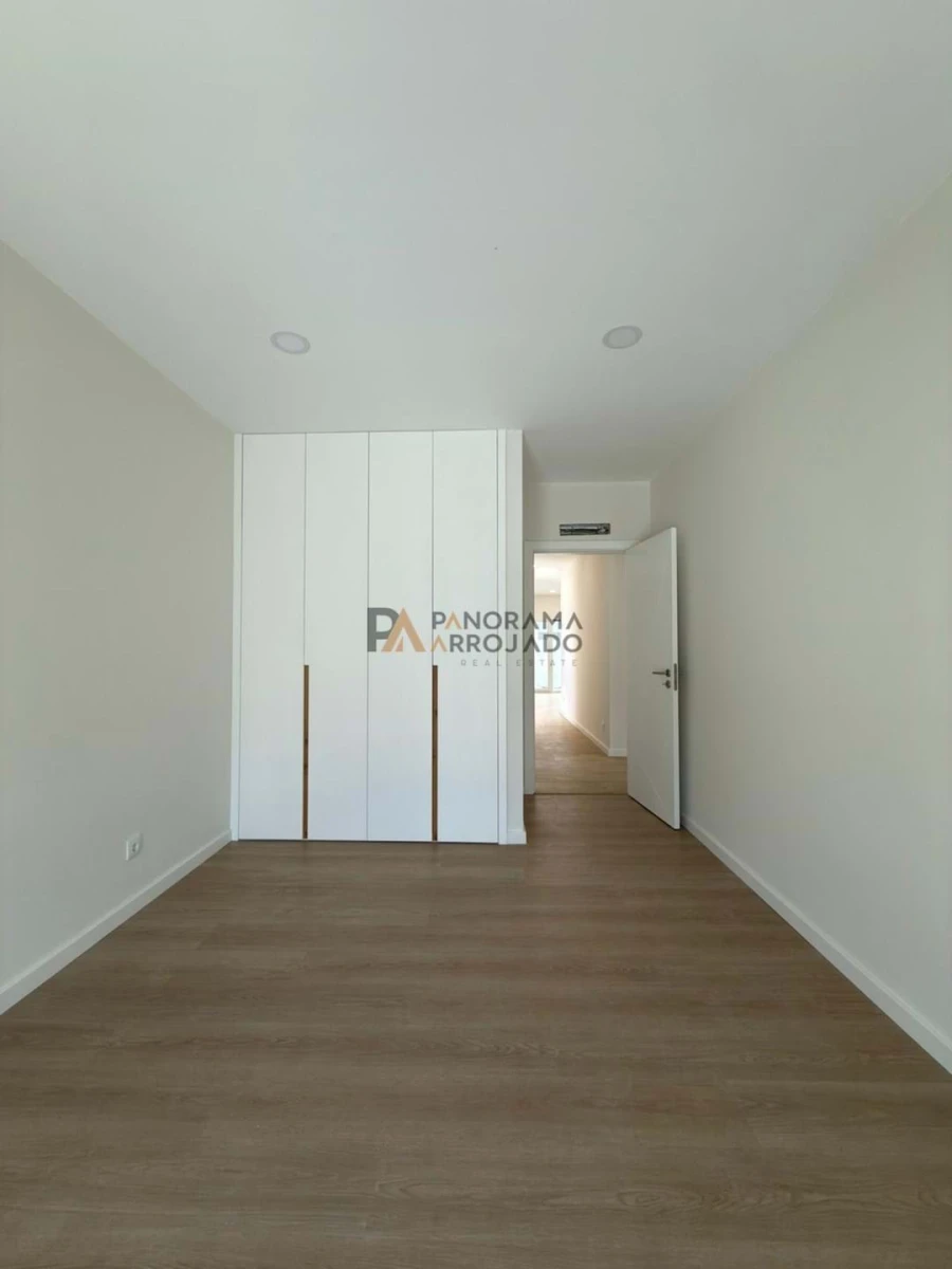 Moradia T4 para Venda em Quinta do Anjo Foto 38