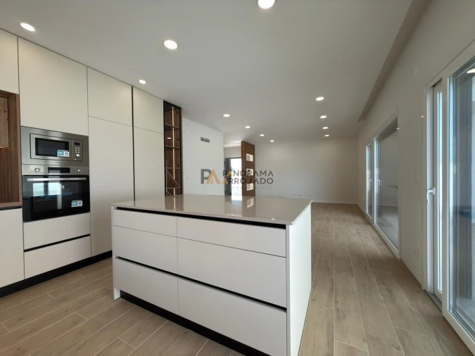 Moradia T4 para Venda em Quinta do Anjo Foto 6