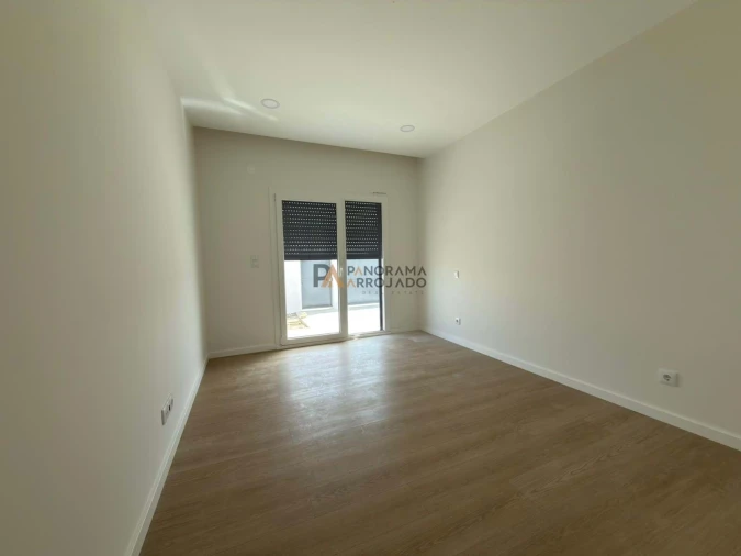 Moradia T4 para Venda em Quinta do Anjo Foto 37