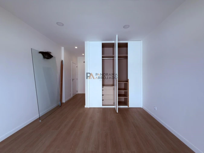 Moradia T4 para Venda em Quinta do Anjo Foto 18