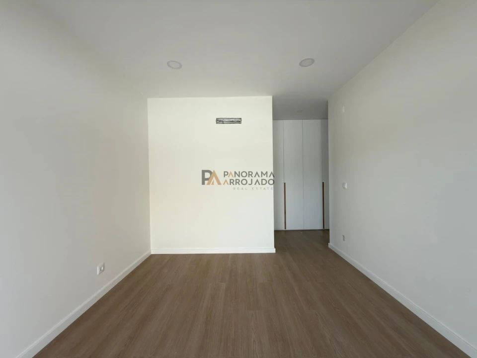 Moradia T4 para Venda em Quinta do Anjo Foto 30