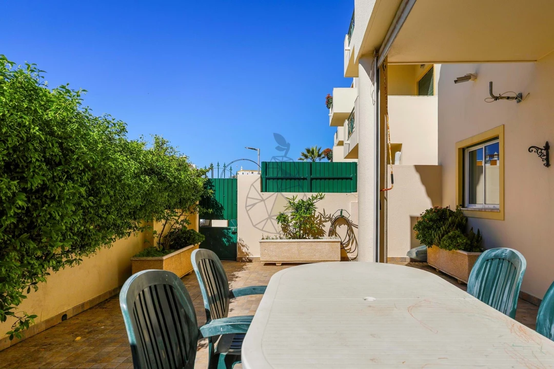 Apartamento T2 para Venda em Albufeira e Olhos de Água Foto 10