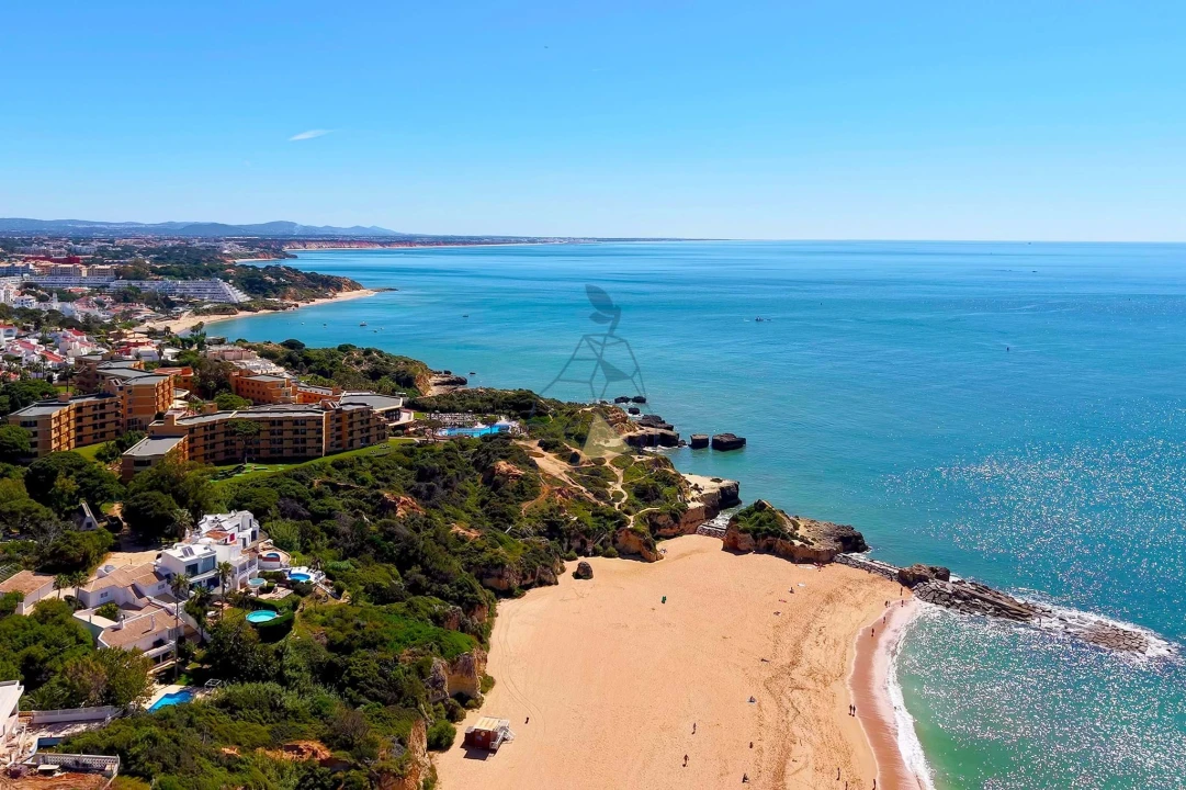 Apartamento T2 para Venda em Albufeira e Olhos de Água Foto 47