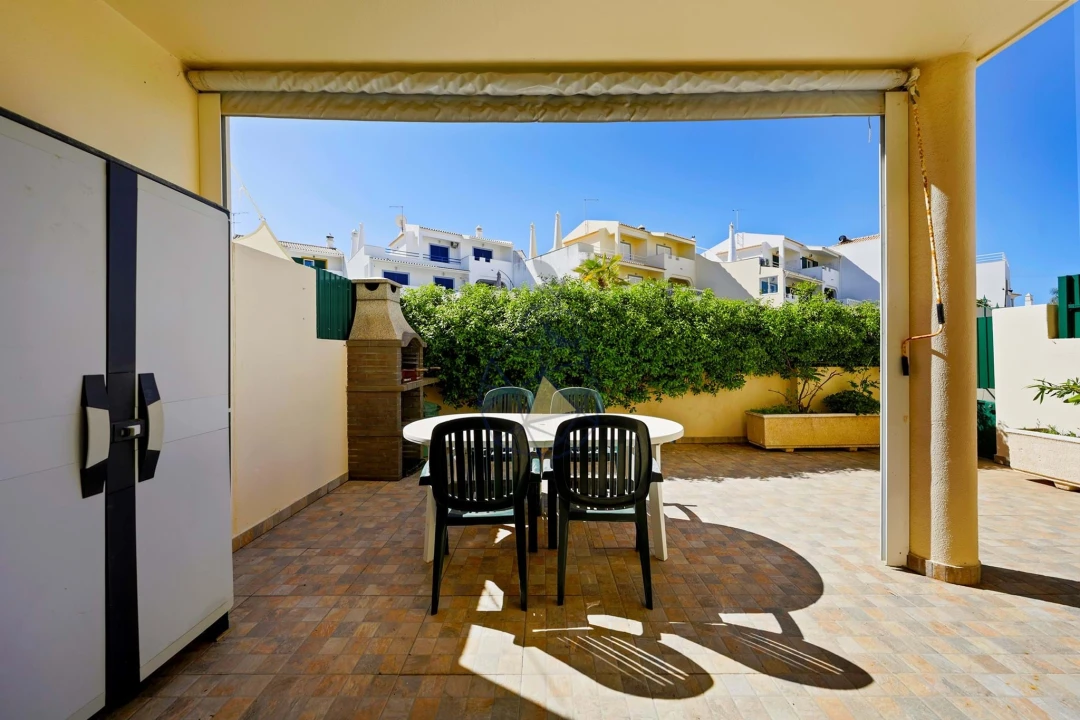 Apartamento T2 para Venda em Albufeira e Olhos de Água Foto 8