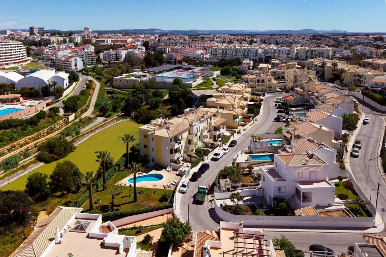 Apartamento T2 para Venda em Albufeira e Olhos de Água Foto 45