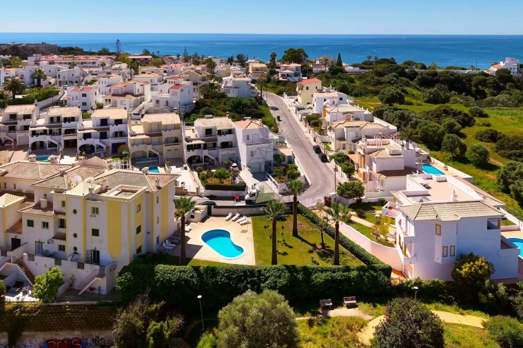 Apartamento T2 para Venda em Albufeira e Olhos de Água Foto 43