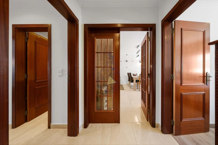 Apartamento T2 para Venda em Albufeira e Olhos de Água Foto 5