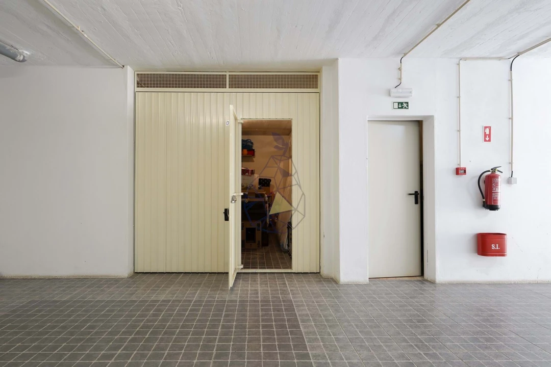 Apartamento T2 para Venda em Albufeira e Olhos de Água Foto 31