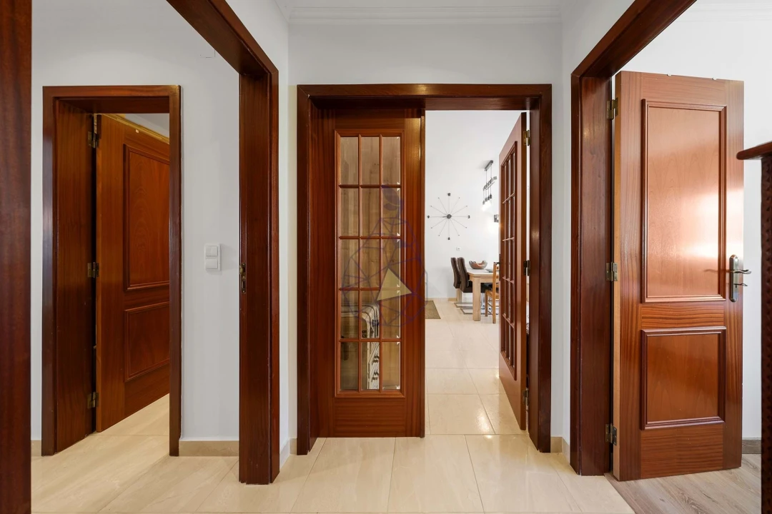 Apartamento T2 para Venda em Albufeira e Olhos de Água Foto 5