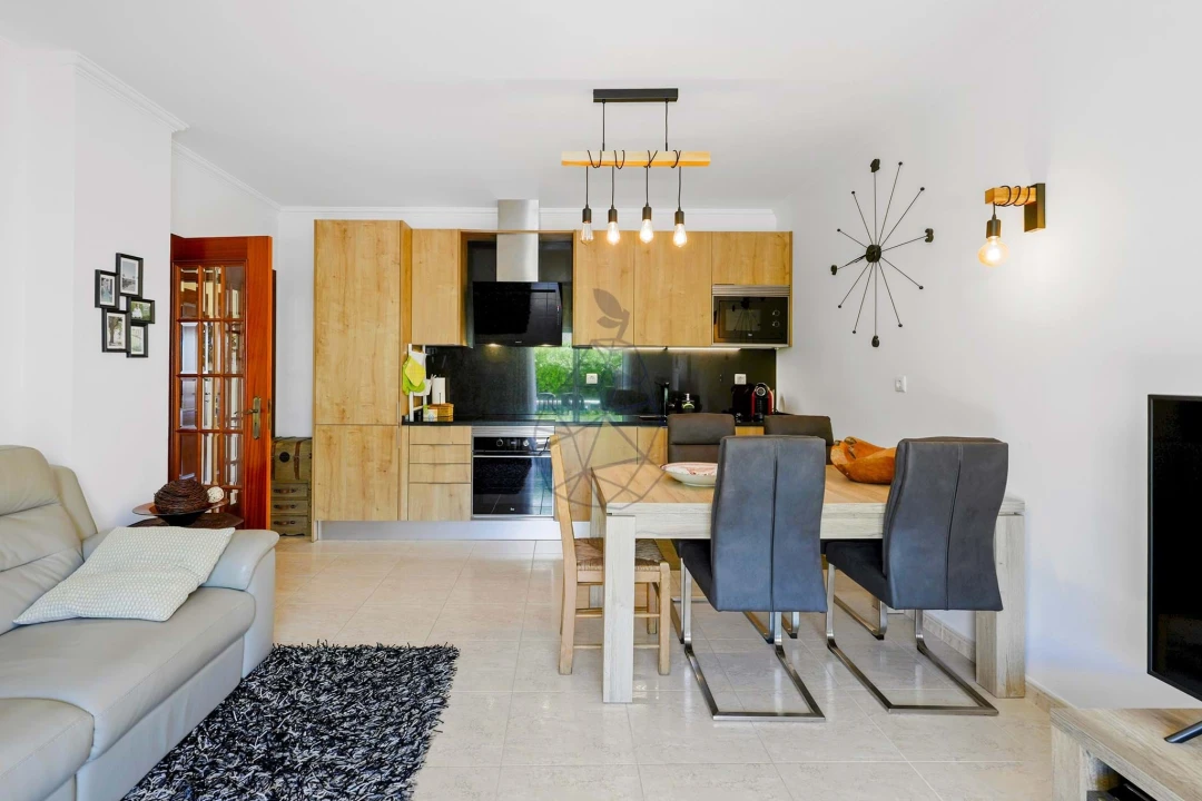 Apartamento T2 para Venda em Albufeira e Olhos de Água Foto 3