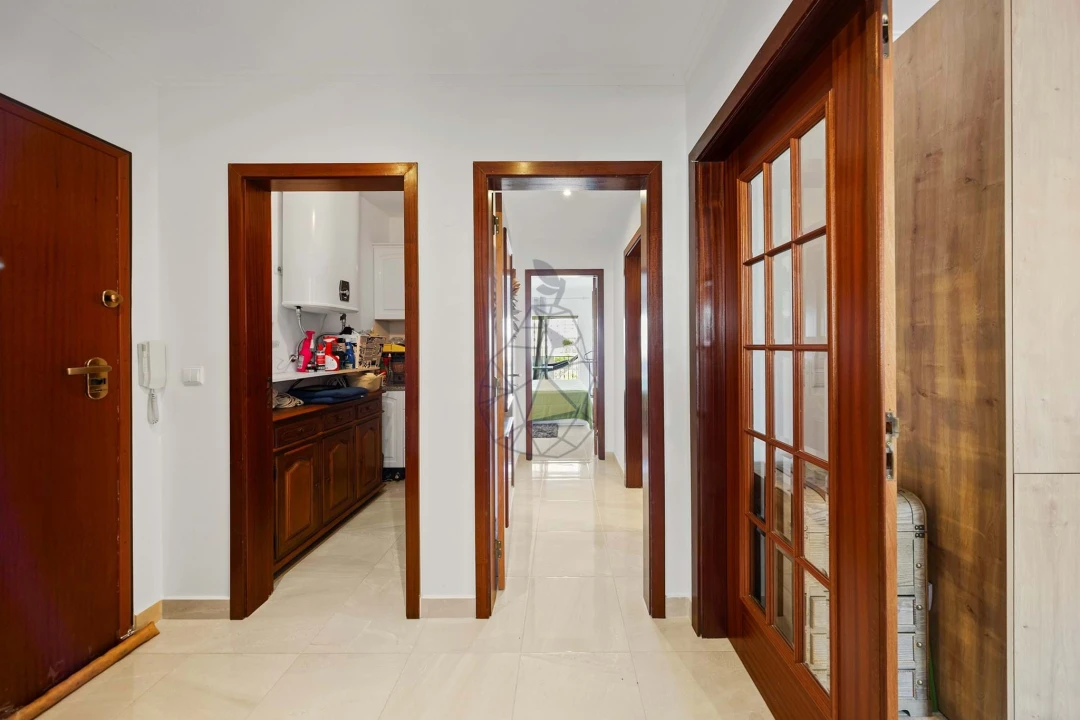 Apartamento T2 para Venda em Albufeira e Olhos de Água Foto 18