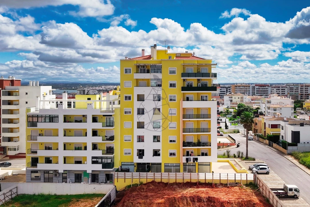 Apartamento T2 para Venda em Portimão Foto 36