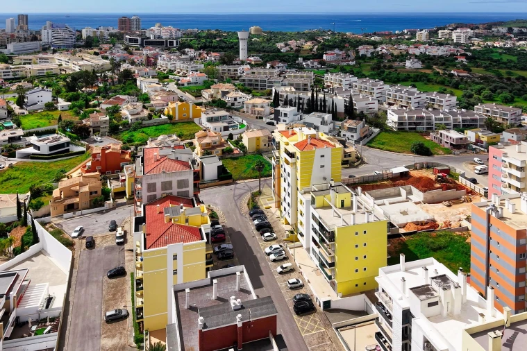 Apartamento T2 para Venda em Portimão Foto 39