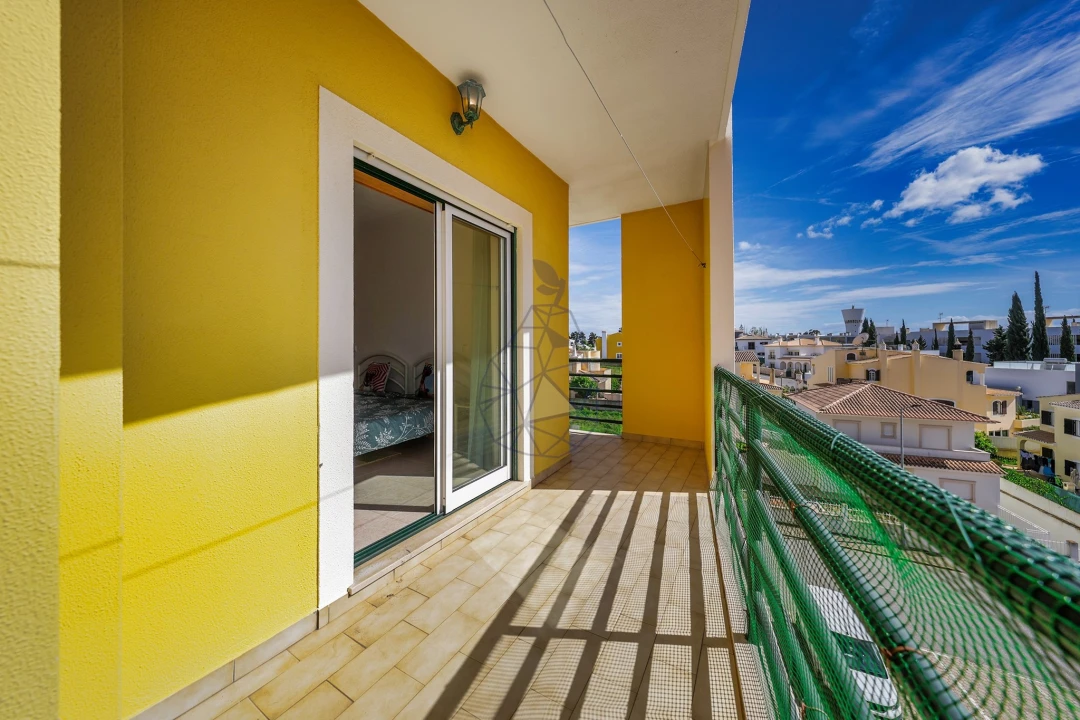 Apartamento T2 para Venda em Portimão Foto 22