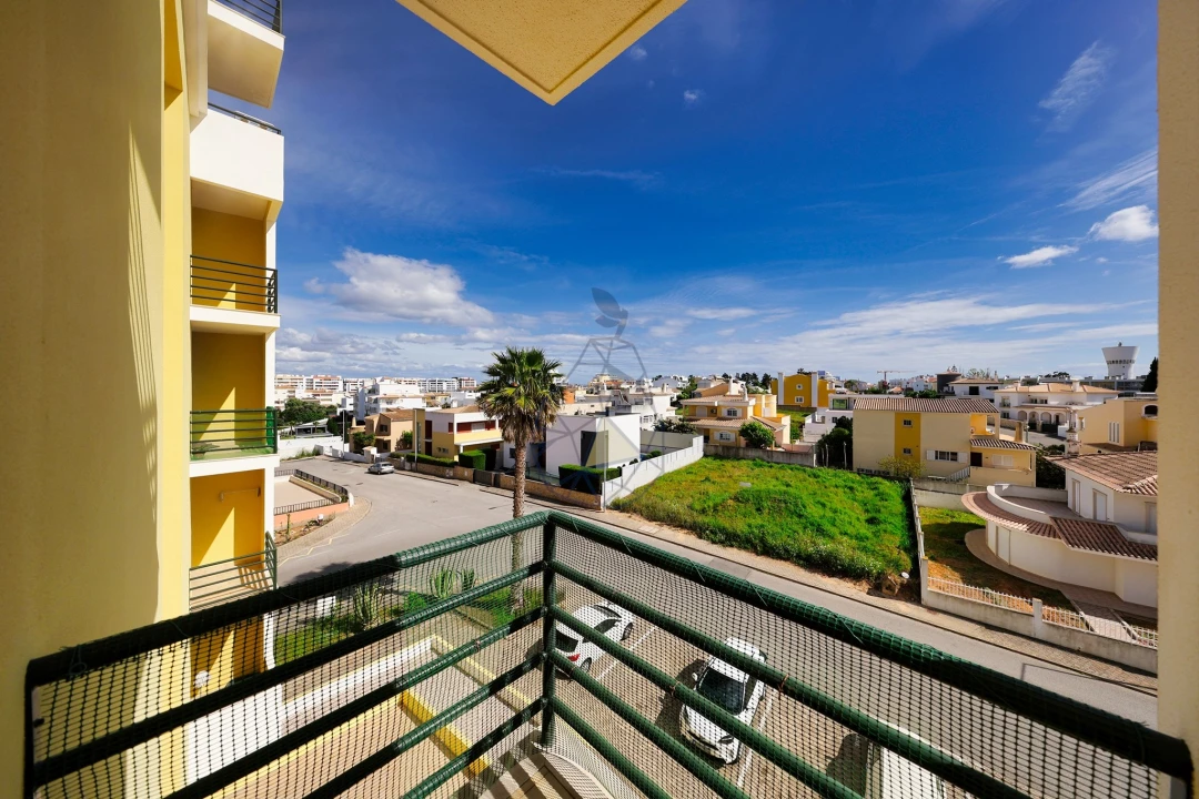Apartamento T2 para Venda em Portimão Foto 23